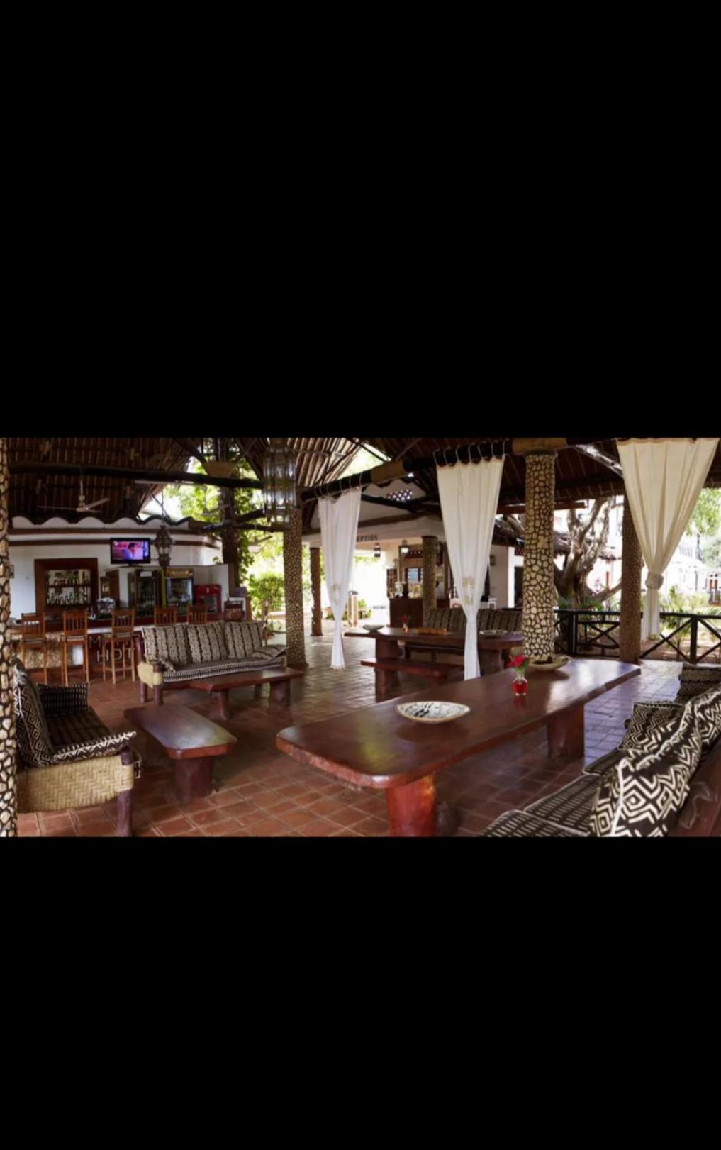 Mangro Hotel Diani Beach Exteriör bild